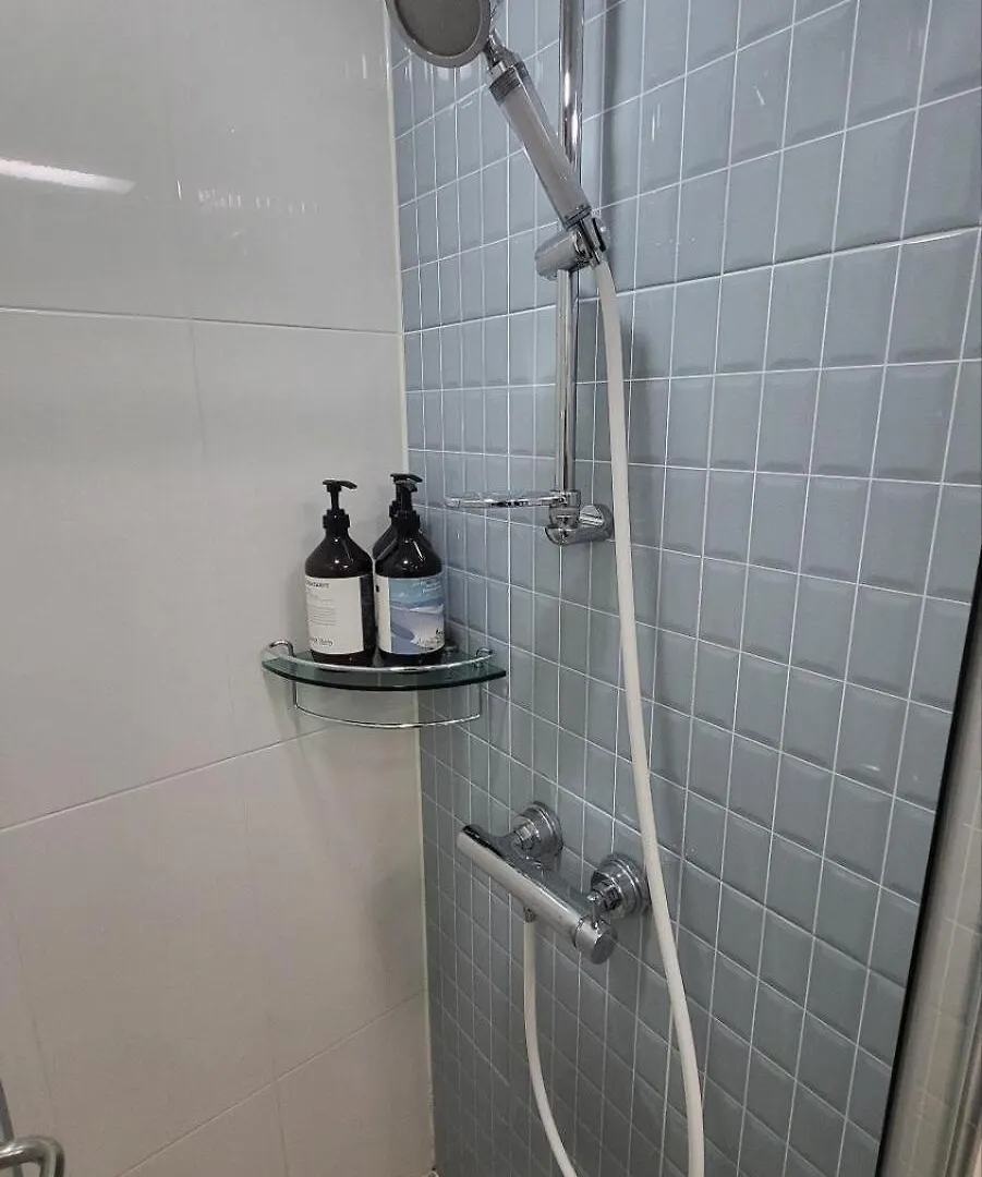Daire # Hotel Style # Cozy # Gangnam Plastic # Super Station Area # High-Rise City View # Airport Bus # Comfort In The City # Gangnam-Daero # Chromecast Seul Güney Kore