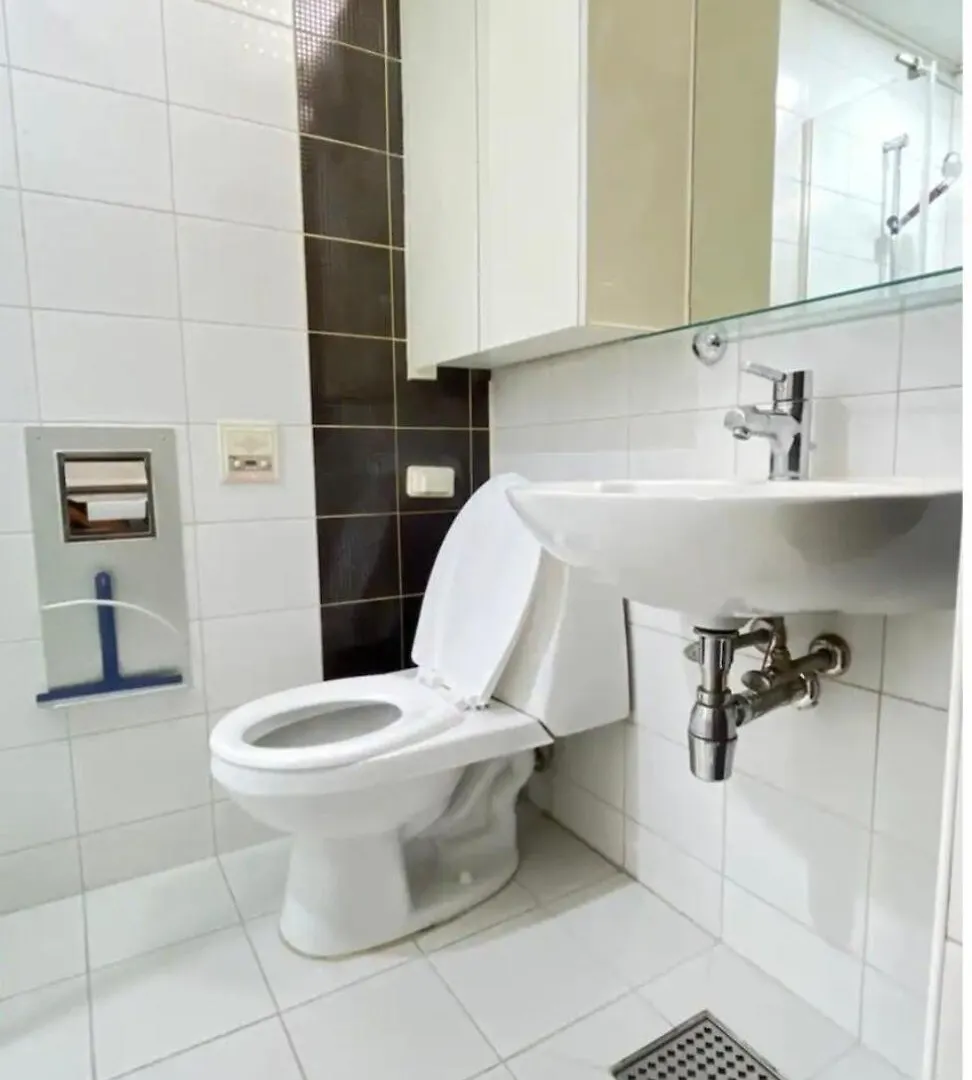 Daire # Hotel Style # Cozy # Gangnam Plastic # Super Station Area # High-Rise City View # Airport Bus # Comfort In The City # Gangnam-Daero # Chromecast Seul